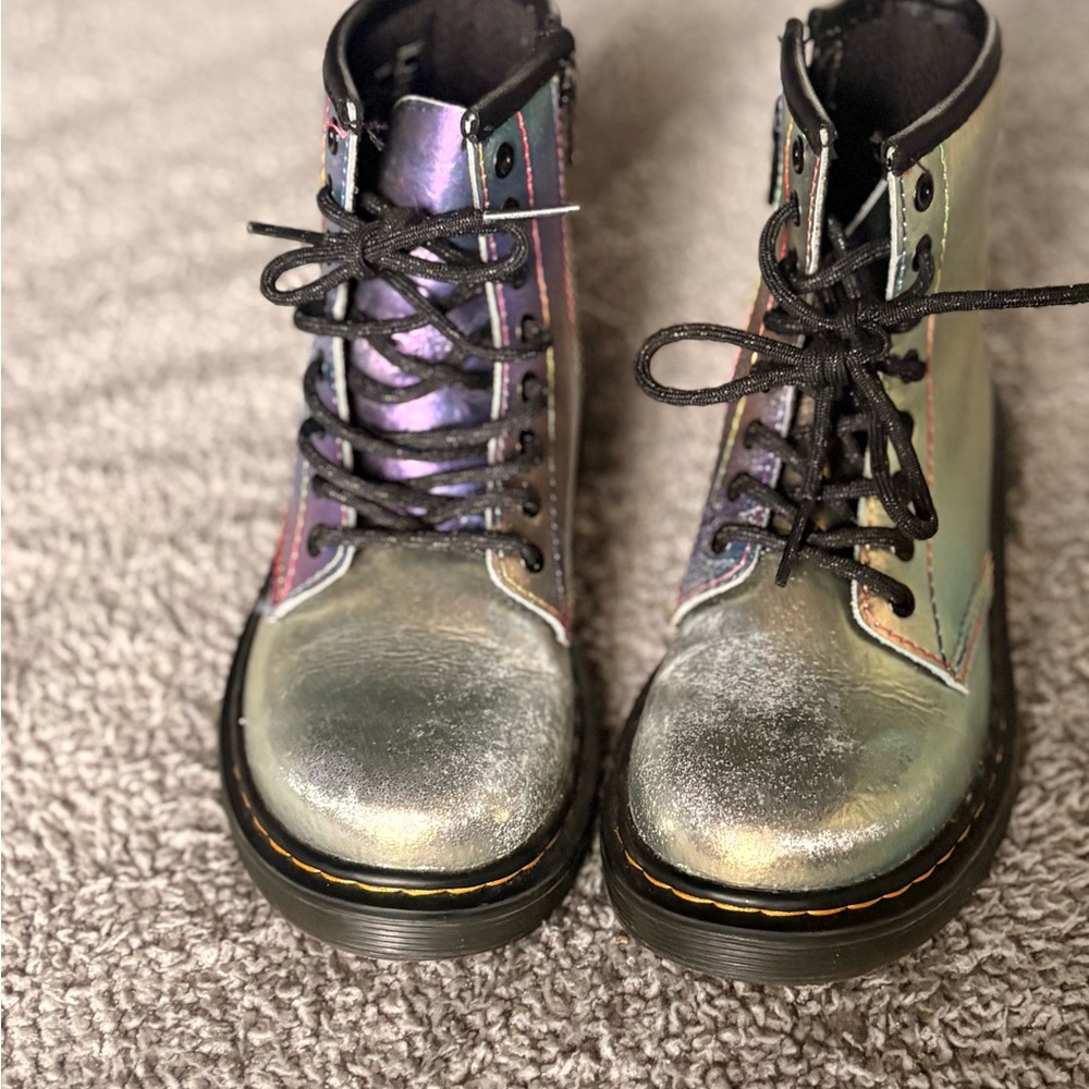 Dr. Martens iridescent Gold w/rainbow stitching. Little kids/todder
